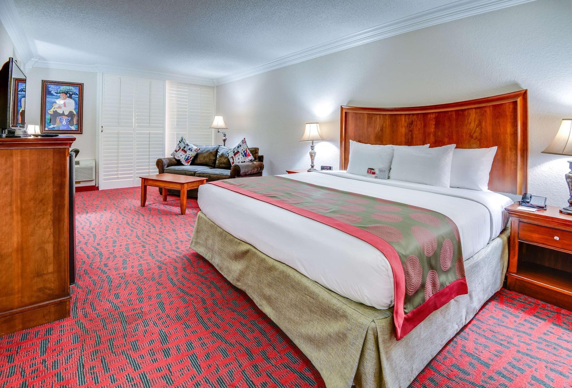 Ramada By Wyndham Metairie New Orleans Airport Hotel Exterior photo