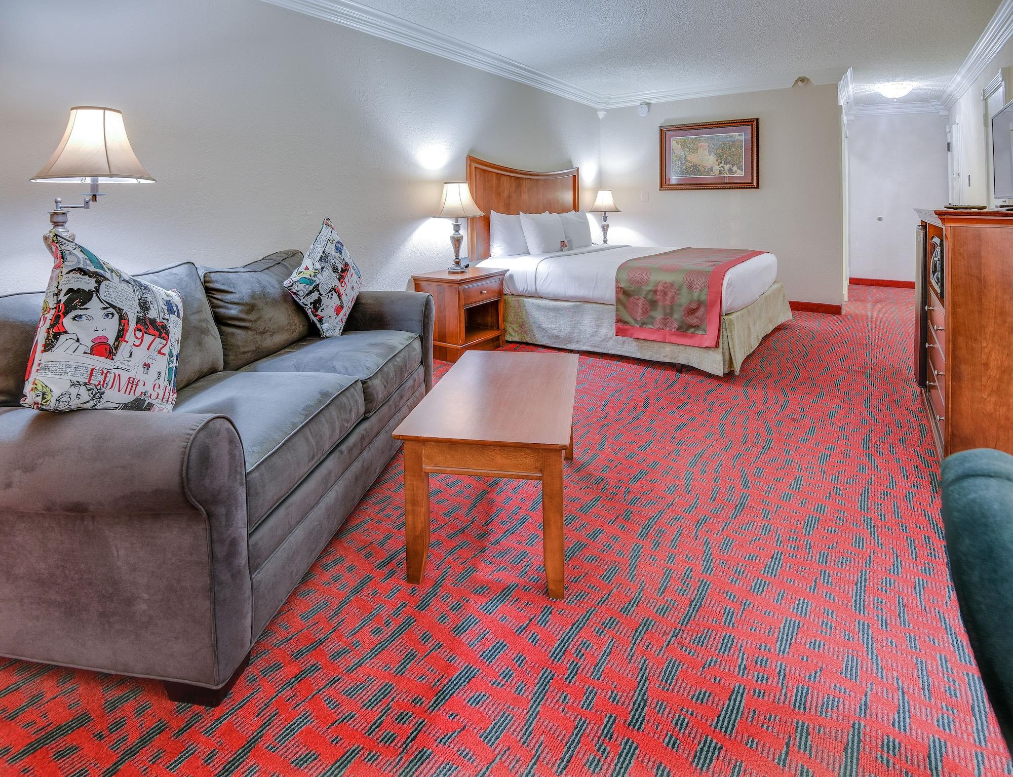 Ramada By Wyndham Metairie New Orleans Airport Hotel Exterior photo